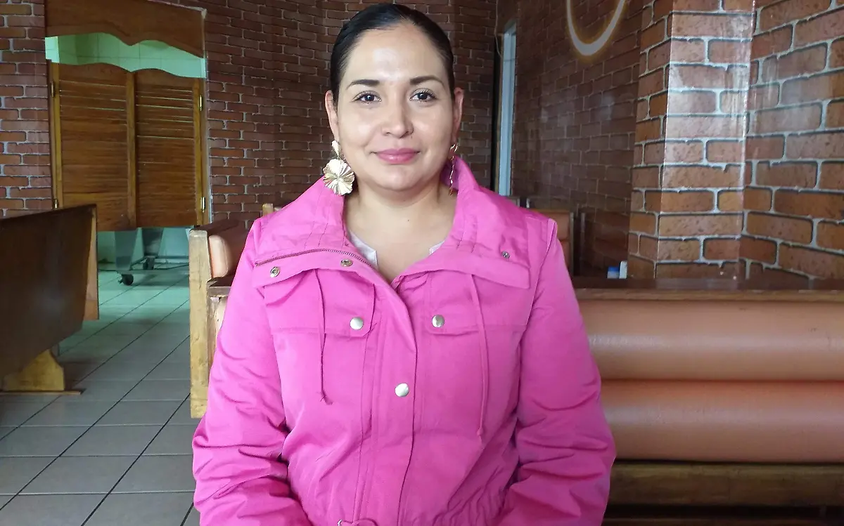 Regidora Alejandra Rutiaga Rosales